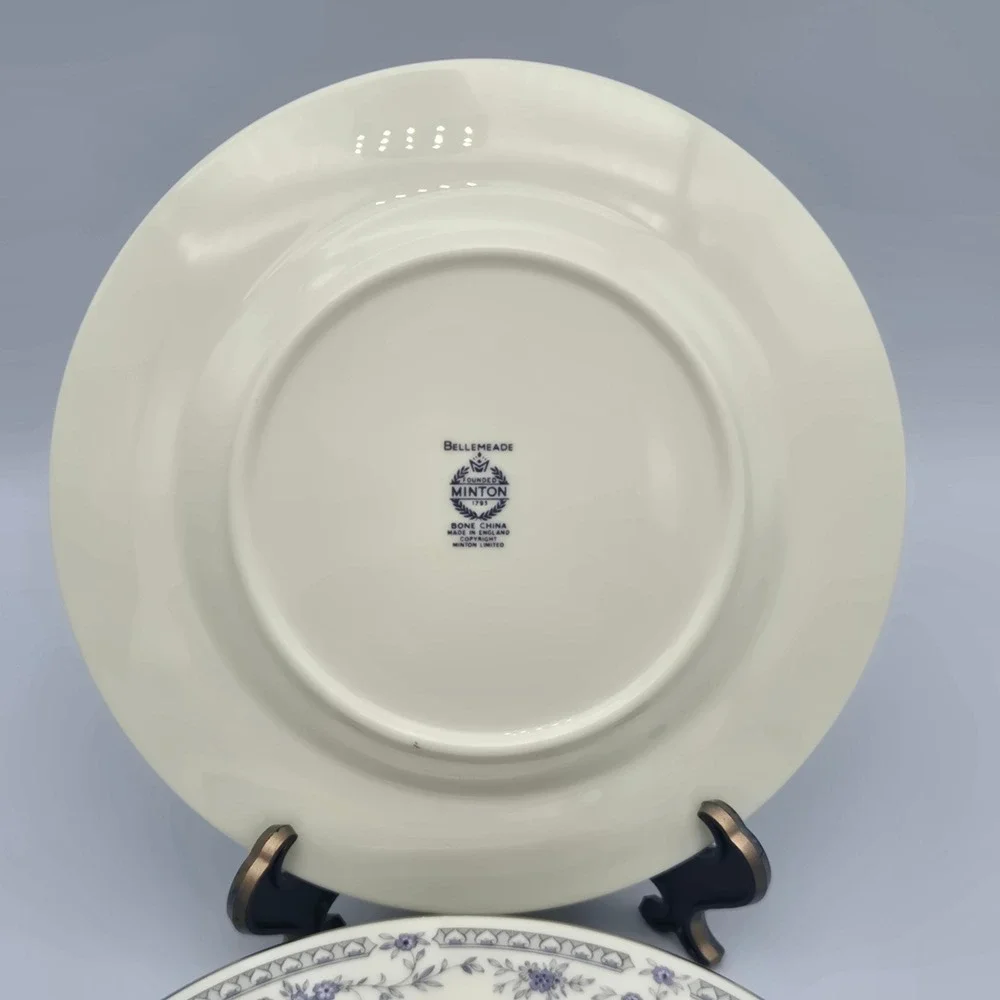 Minton bellemeade bone